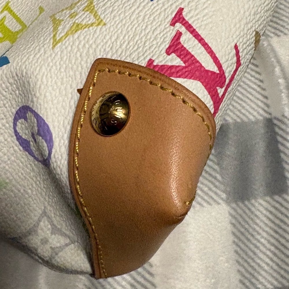 Louis Vuitton Audra bag - Picture 12 of 16